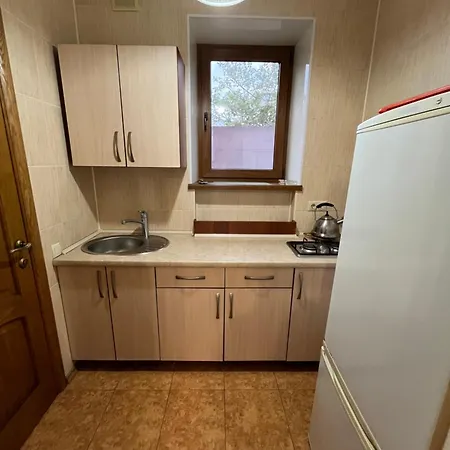 Rest House Гостьовий будинок