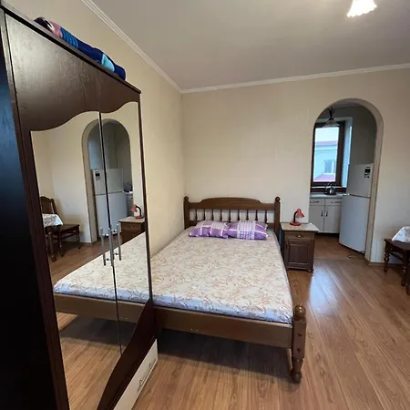 Rest House Гостьовий будинок *
